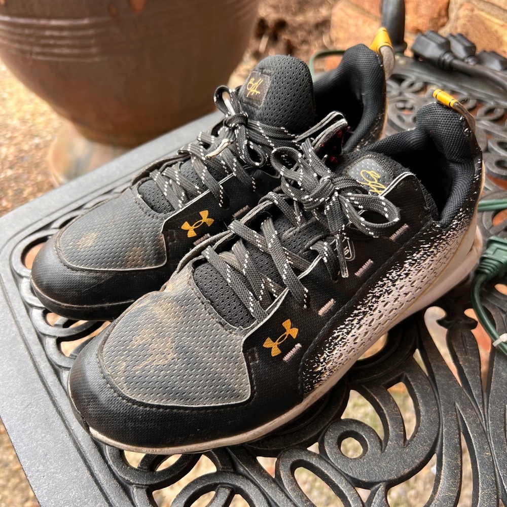 Harper 6 boys cleats